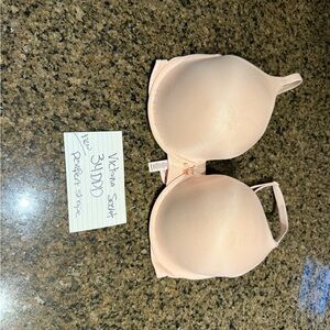 Victoria's Secret Light Pink Bra